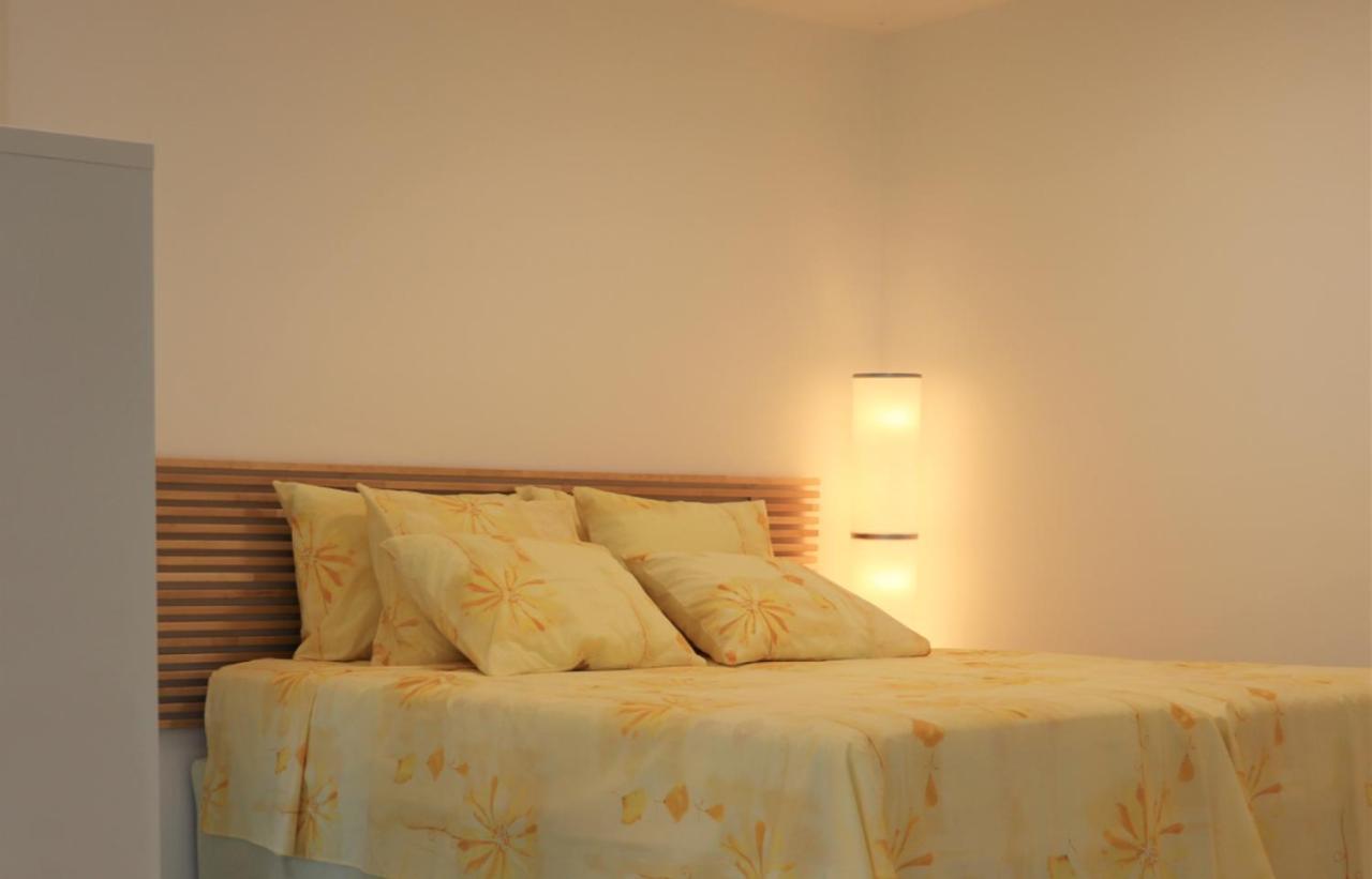 Yellow Studio Brand New Limassol Exterior photo